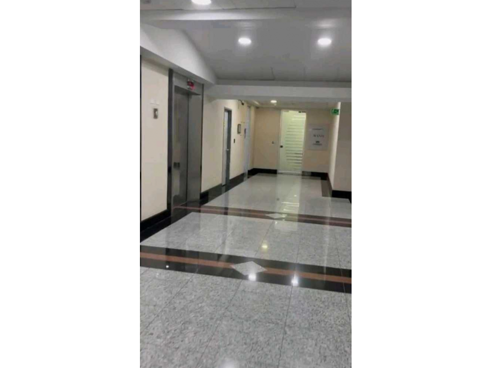 OFICINA EN PUNTA PACIFICA TORRES DE LAS AMÉRICAS 240M2 — foto 5