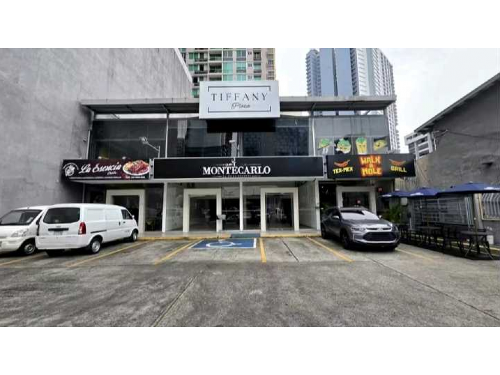 LOCAL COMERCIAL EN OBARRIO PLAZA TIFFANY 330M2