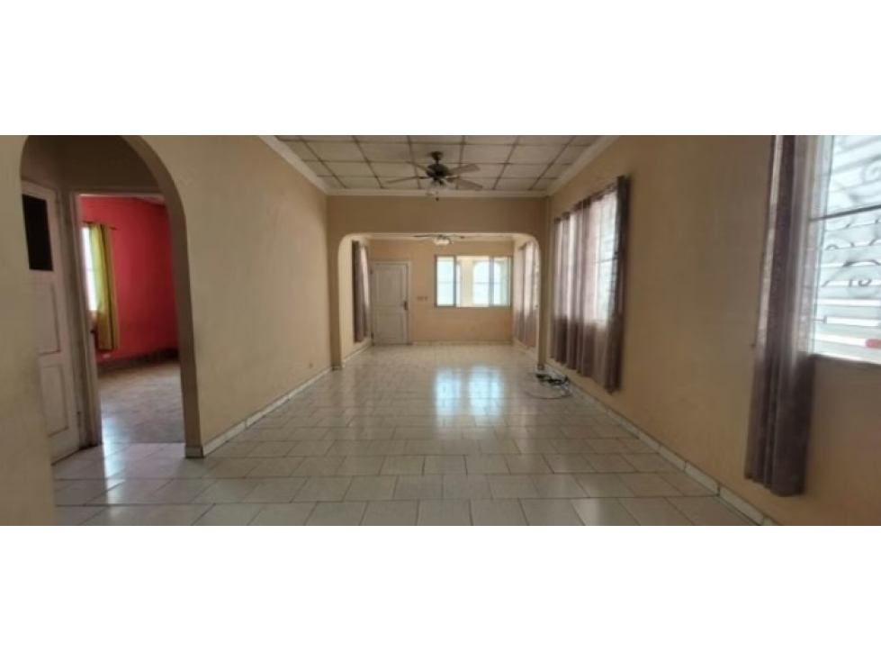 CASA EN ALTOS DEL GOLF USO RESIDENCIAL/ COMERCIAL 750M2 — foto 5