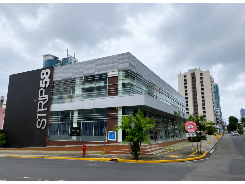 LOCAL COMERCIAL EN OBARRIO DE 170M2 CON MEZZANINE