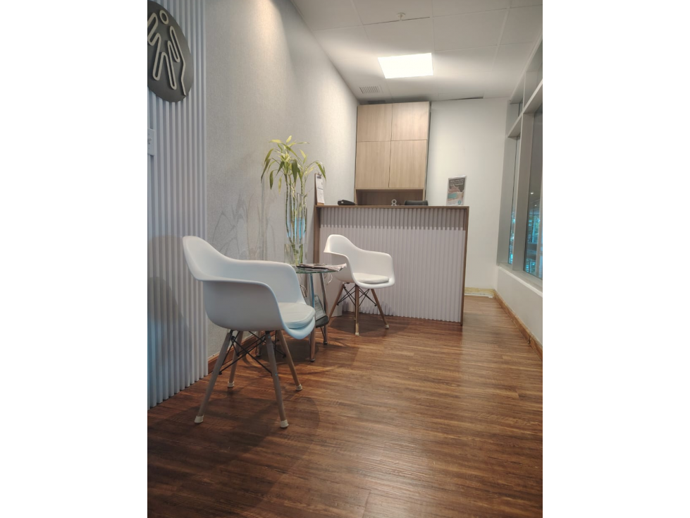 OFICINA EN COSTA DEL ESTE EN PLAZA REAL 149M2 VACIA — foto 3