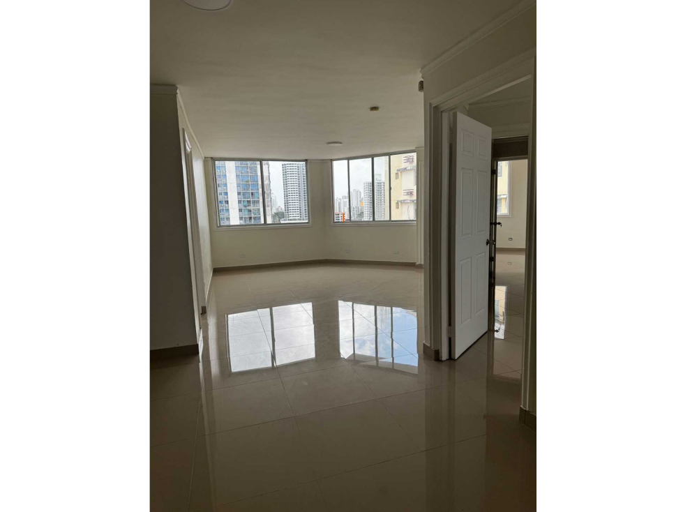 APARTAMENTO EN HATO PINTADO PH BRISAS DE SAN FERNANDO 3REC 3B 120M2 — foto 3
