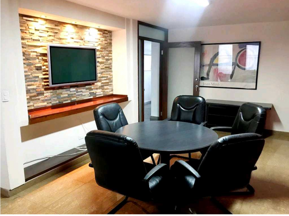 CASA DUPLEX EN OBARRIO REMODELADA 500M2 USO RESIDENCIAL / COMERCIAL — foto 5