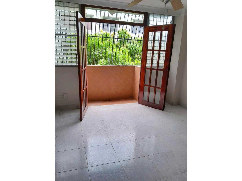 APARTAMENTO EN 12 DE OCTUBRE PH ACAPULCO 3REC 1B 94M2 — foto 2
