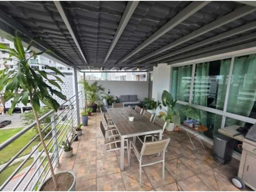 APARTAMENTO EN 12 DE OCTUBRE 2REC 2B CBE 150M2 CON TERRAZA PRIVADA