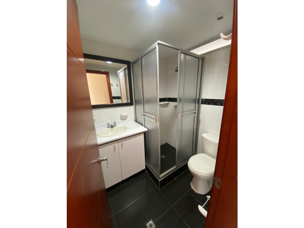 En Arriendo Apartamento LAS CUADRAS - 5