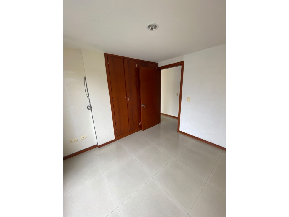 En Arriendo Apartamento LAS CUADRAS - 6