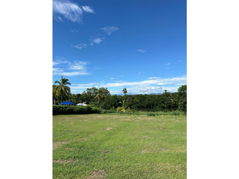 SE VENDE LOTE CONDOMINIO EL PEÑON - 3