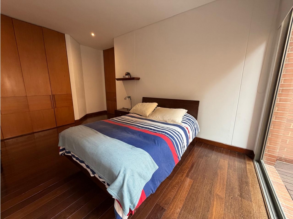 SE VENDE APARTAMENTO SECTOR ROSALES — foto 6