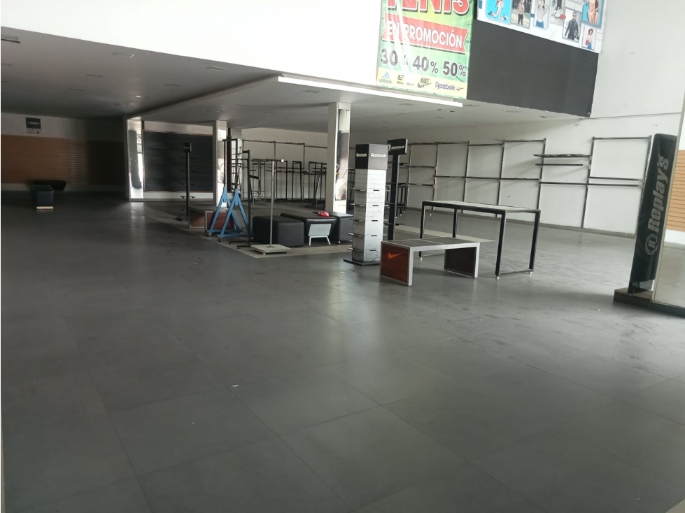 VENDO LOCAL DE 420 M2 SECTOR AMERICAS — foto 3