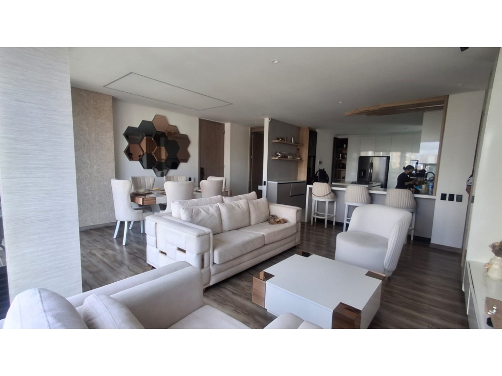 VENDO APARTAMENTO DE 132M2 MAZUREN