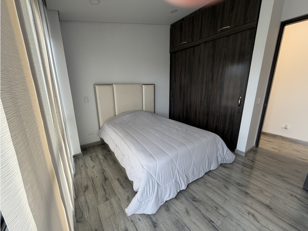 SE VENDE CASA EN CHIA DE 176 M² CON JACUZZI PRIVADO — foto 5