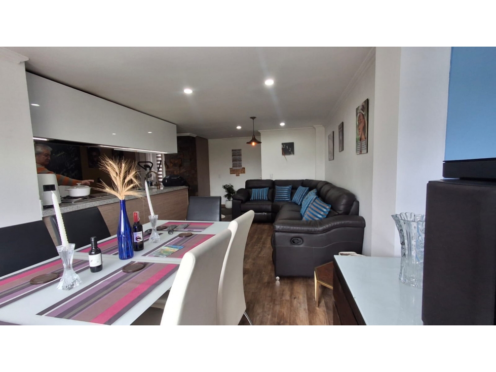 SE VENDE APARTAMENTO SECTOR BATAM