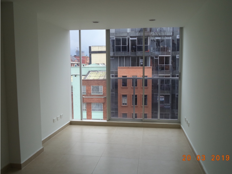 VENDO OFICINA DE 32 MTS2 EN PASADENA - 1