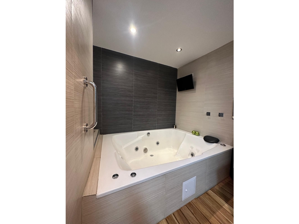 SE VENDE APARTAMENTO SECTOR EL LAGO — foto 4