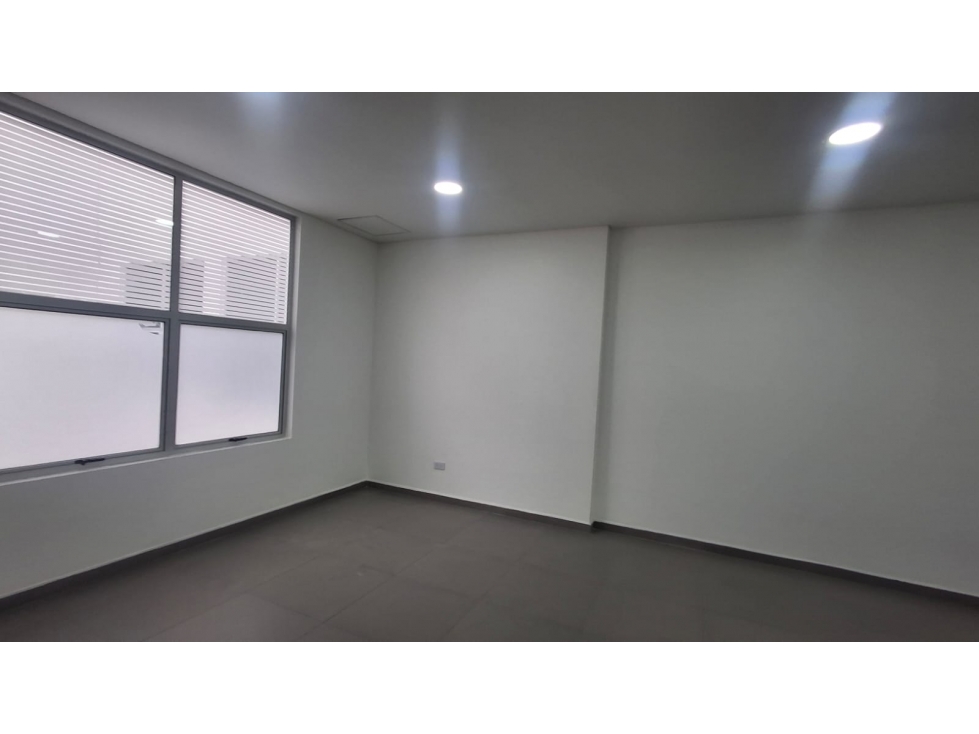 SE ARRIENDA CONSULTORIO SECTOR SANTA BARBARA CENTRAL — foto 6
