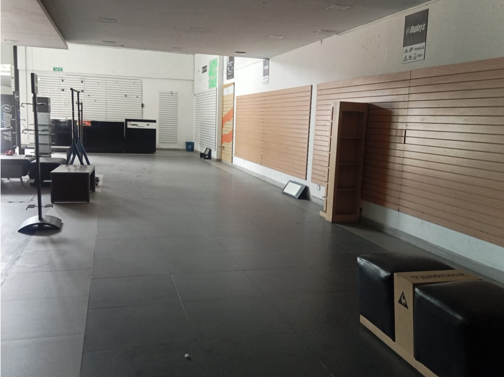VENDO LOCAL DE 420 M2 SECTOR AMERICAS — foto 4
