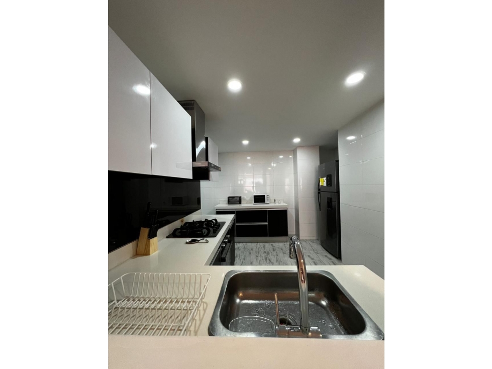 SE VENDE -RENTA APARTAMENTO SECTOR SANTA BARBARA — foto 6
