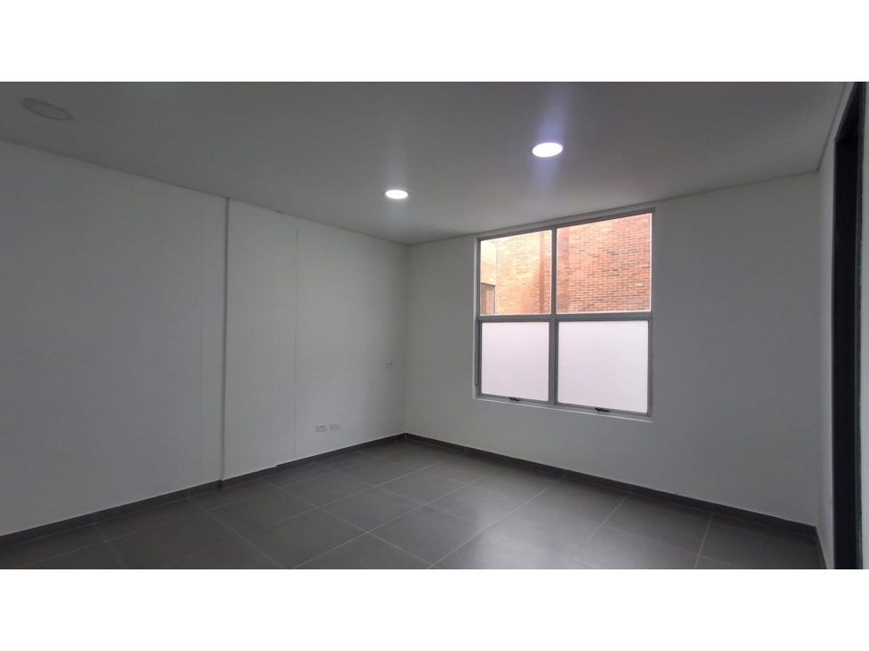 RENTO CONSULTORIO DE 35.78M2 SANTA BARBARA CENTRAL — foto 3