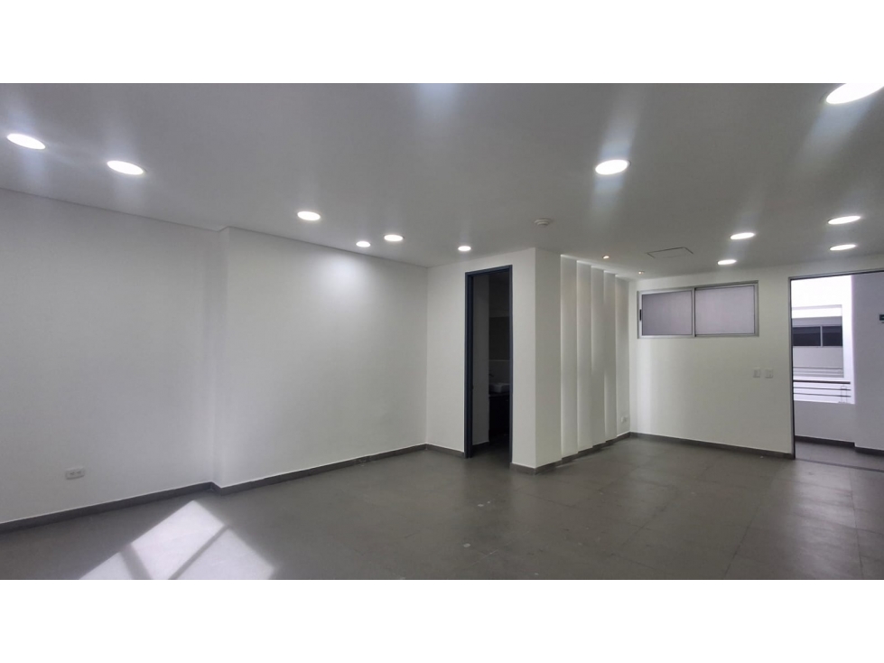 RENTO CONSULTORIO DE 39.15M2 SANTA BARBARA CENTRAL — foto 5