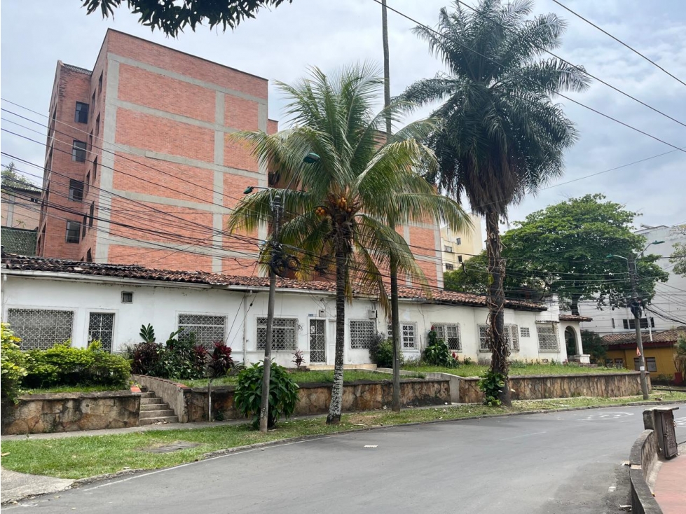 Vendo Casa-lote excelente ubicación esquinera San Fernando — foto 2