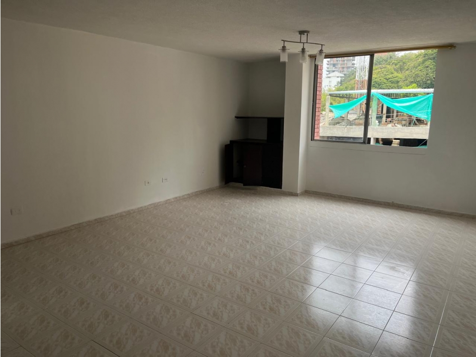 Alquilo Apartamento en Granada — foto 2