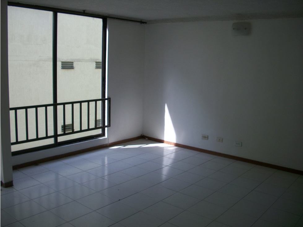 Vendo Apartamento Bosques de San Joaquin — foto 5