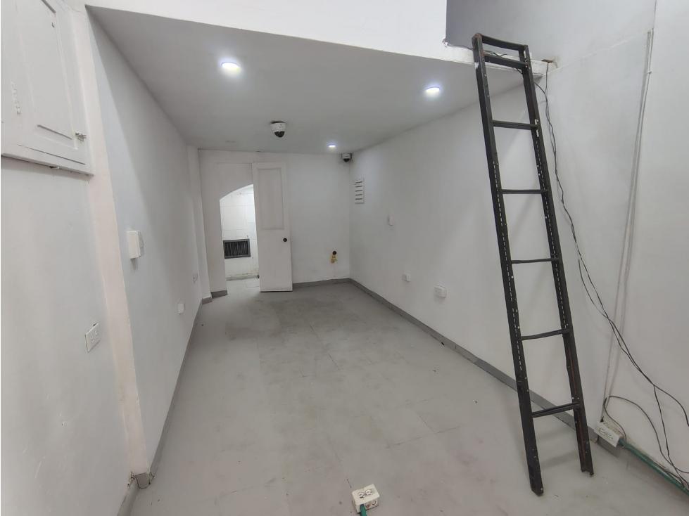 ALQUILO LOCAL SAN FERNANDO VIEJO — foto 6