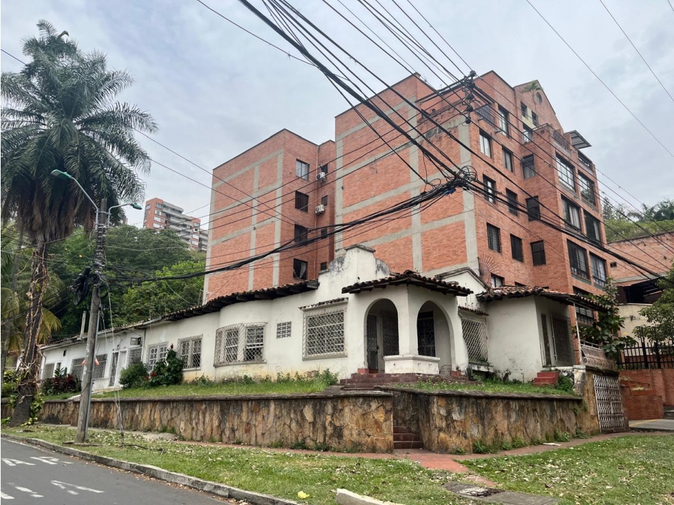 Vendo Casa-lote excelente ubicación esquinera San Fernando — foto 3