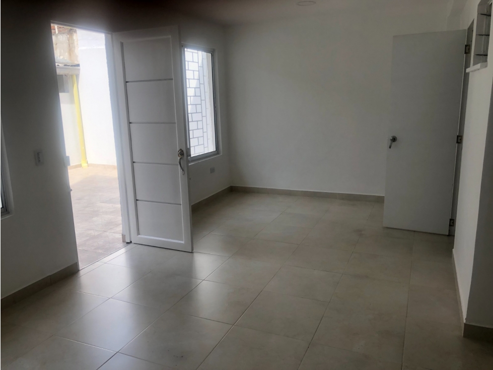 ALQUILO PARTAESTUDIO PRIMER PISO VIPASA NORTE — foto 4