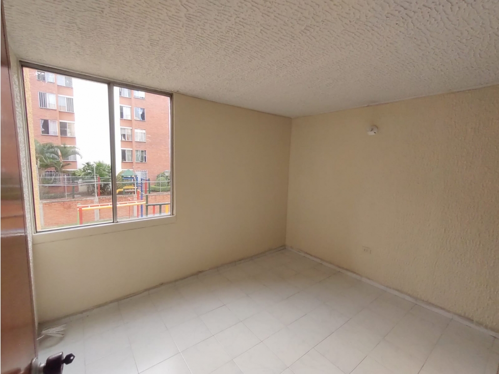ALQUILO APARTAMENTO SEGUNDO PISO SANTA MARIANA - PACARA NORTE CALI — foto 6