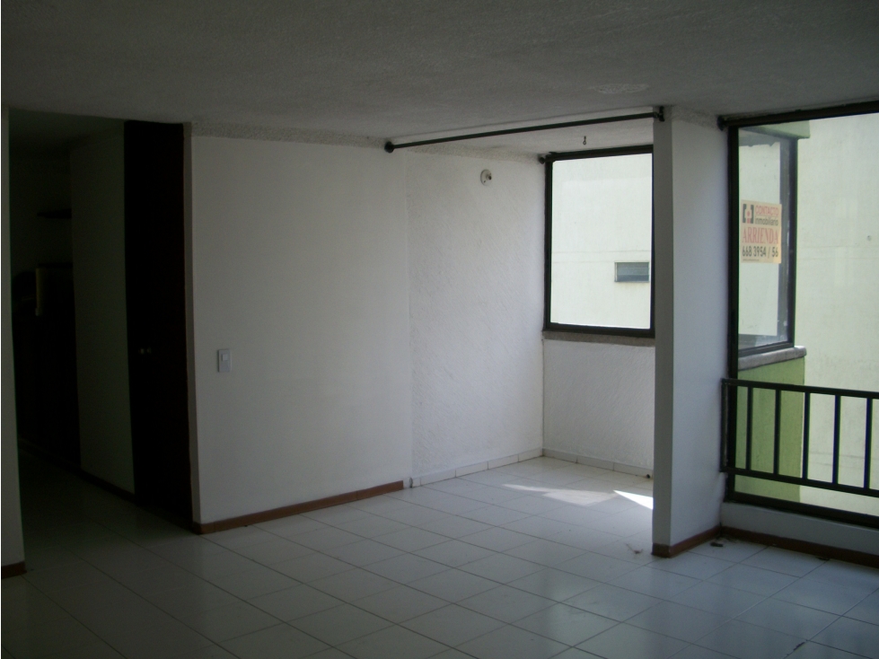 Vendo Apartamento Bosques de San Joaquin — foto 4
