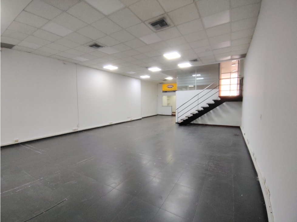 LOCAL COMERCIAL SANTA MONICA NORTE CALI — foto 3