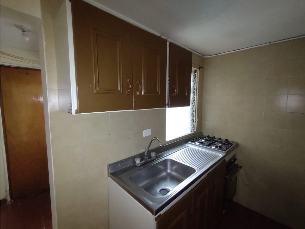 ALQUILO APARTAMENTO SEGUNDO PISO SANTA MARIANA - PACARA NORTE CALI — foto 4