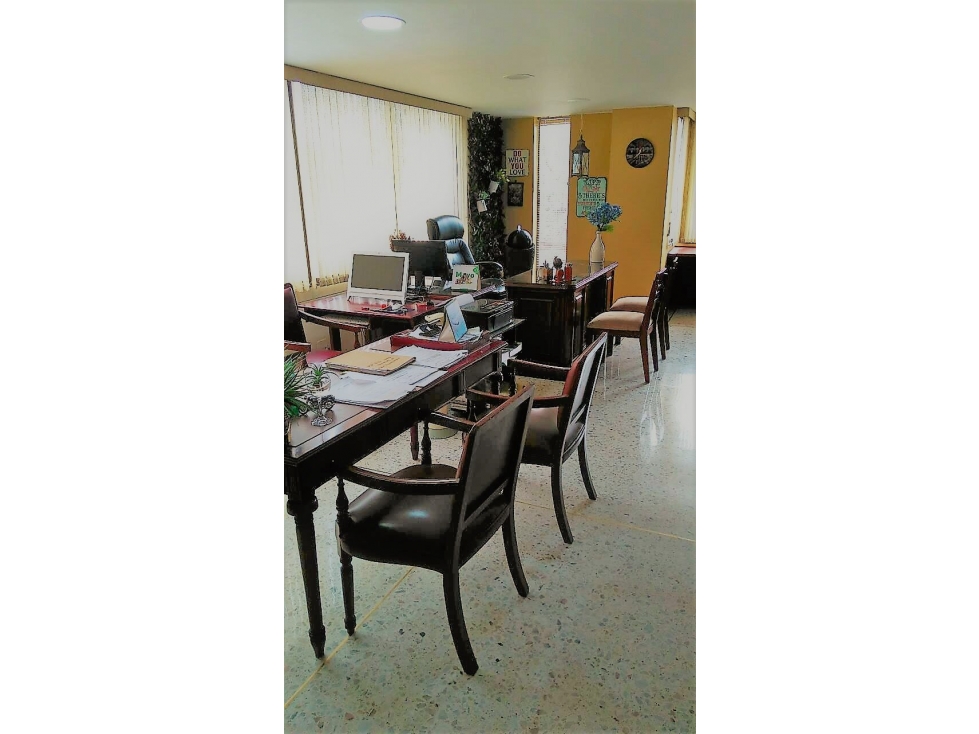 vendo oficina al norte de Cali Barrio Versalles — foto 6