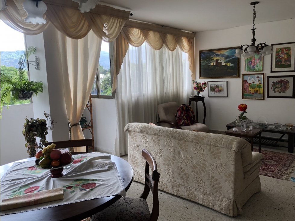 Vendo Apartamento cerca calle Quinta en Cali — foto 2