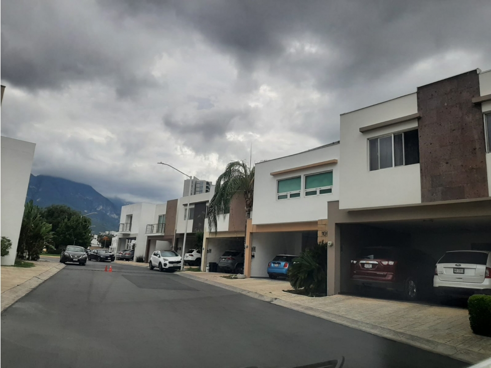 Casa en Venta el Encanto II Carr. Nacional