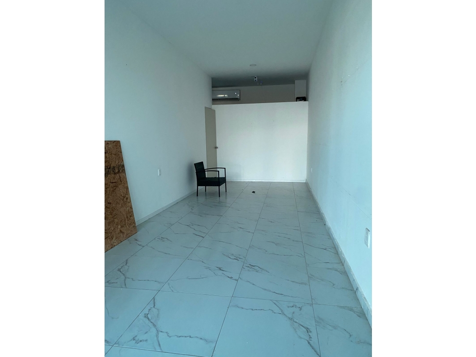 LOCAL OFICINA COMPARTIDO PLANTA BAJA 28M2 MARINA MAZATLAN - 4