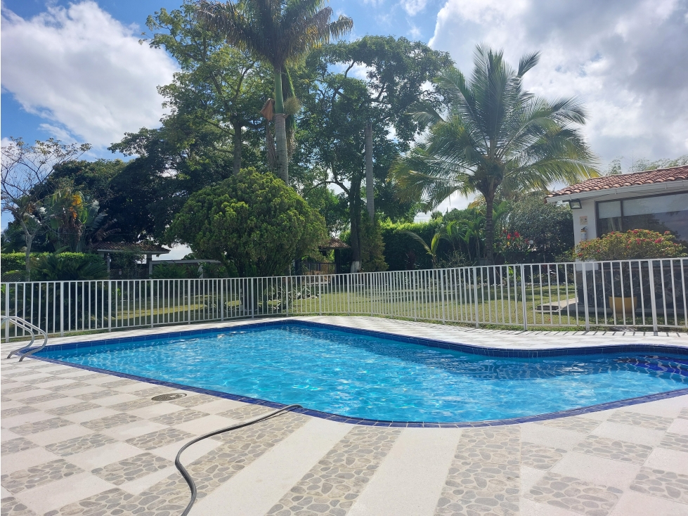 Ventas de Chalet Vía al Club Campestre — foto 5