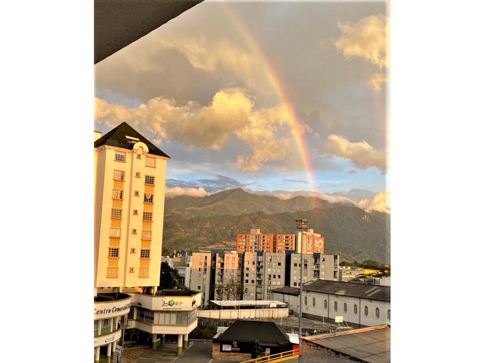 Vendo apartamento en la avenida Bolívar, Armenia Quindío