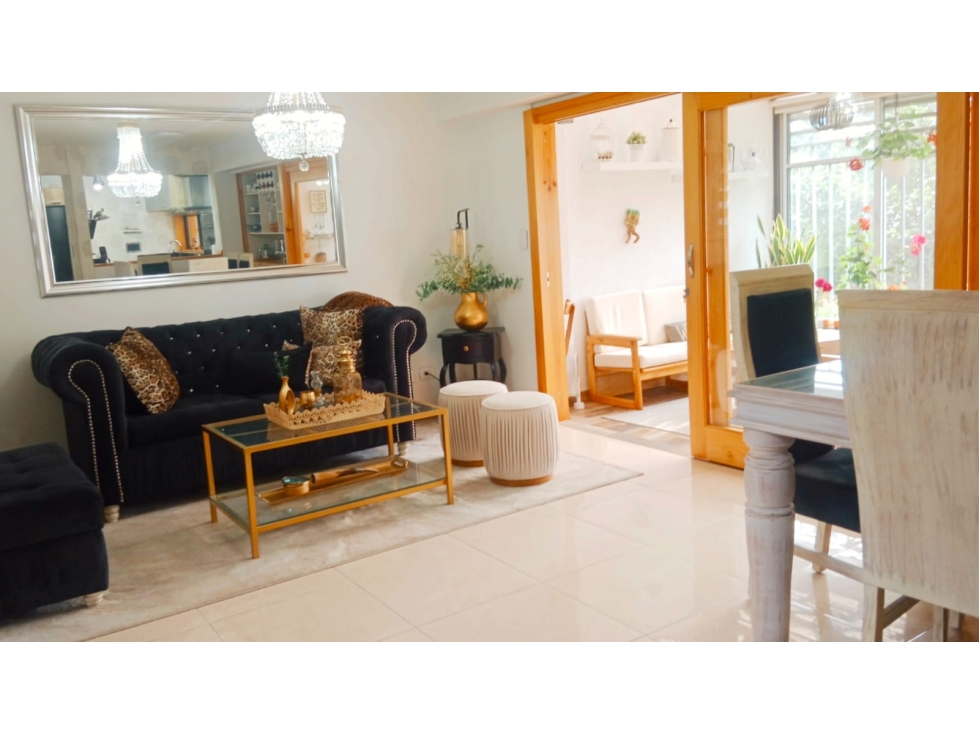 Venta de Casa en Conjunto Cerrado al norte, Armeia Quidio