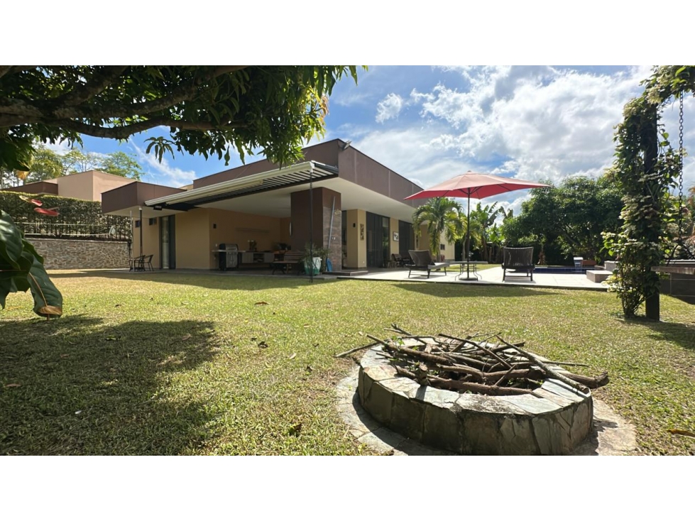 Venta Casa Campestre Moderna Vía a la Tebaida Quindio — foto 3