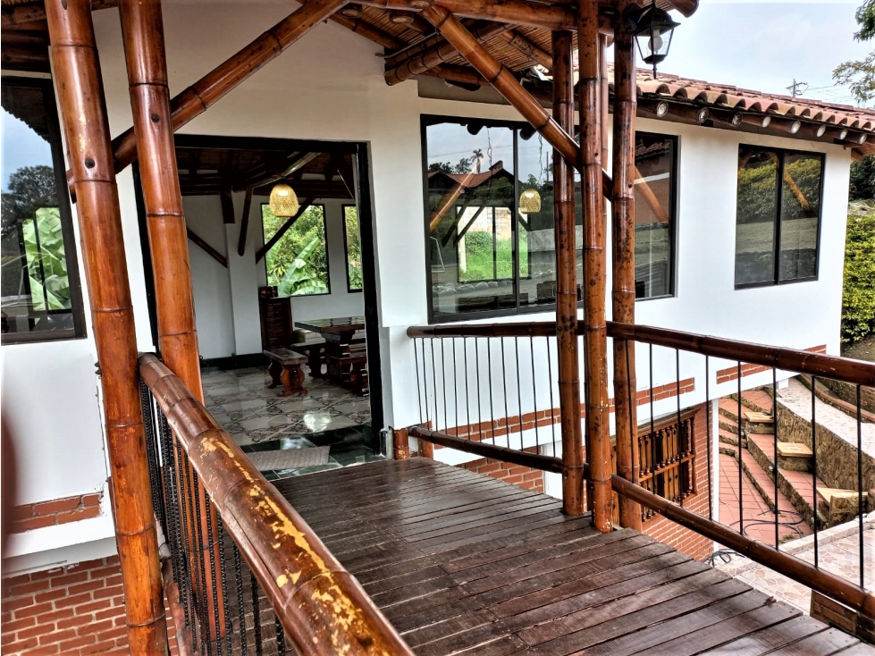 Venta de Chalet en conjunto cerrado via Armenia Pereira — foto 6