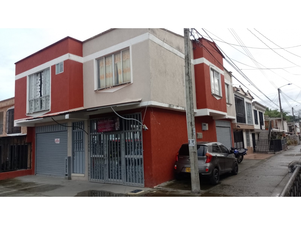 Vendo Casa Esquinera con Cuatro Rentas en el Sector de Puerto Espejo