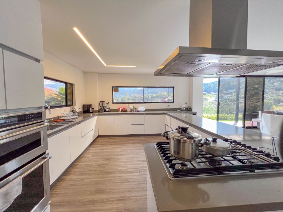 Casa campestre en las Palmas sector Mercaajuste — foto 5