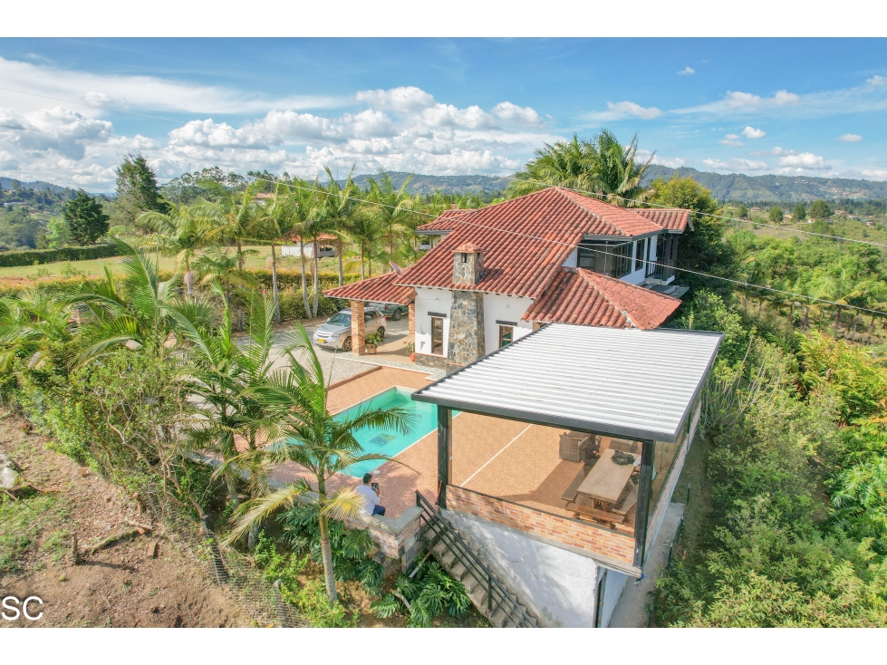 FINCA HOTEL EN VENTA GUARNE, 6 CABAÑAS - 2