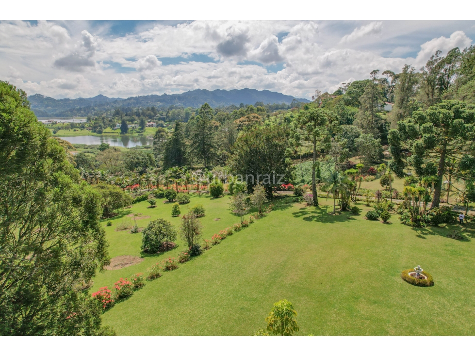 CHALET SUIZO CON VISTA A LA REPRESA DE LA FE $400.000m2 — foto 3