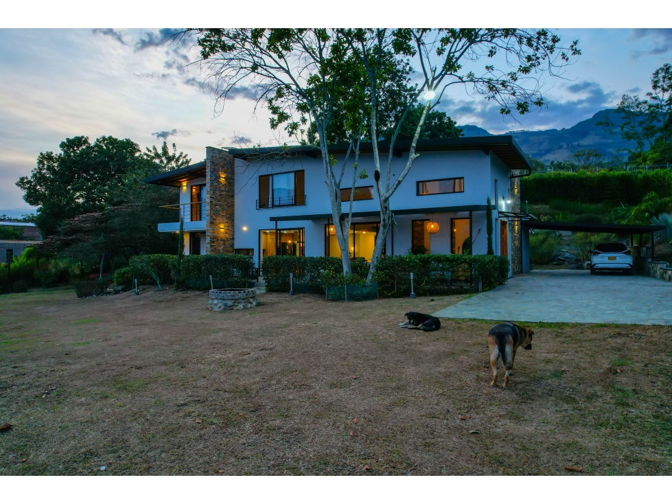 CASA CAMPESTRE MODERNA COPACABANA ZARZAL — foto 2