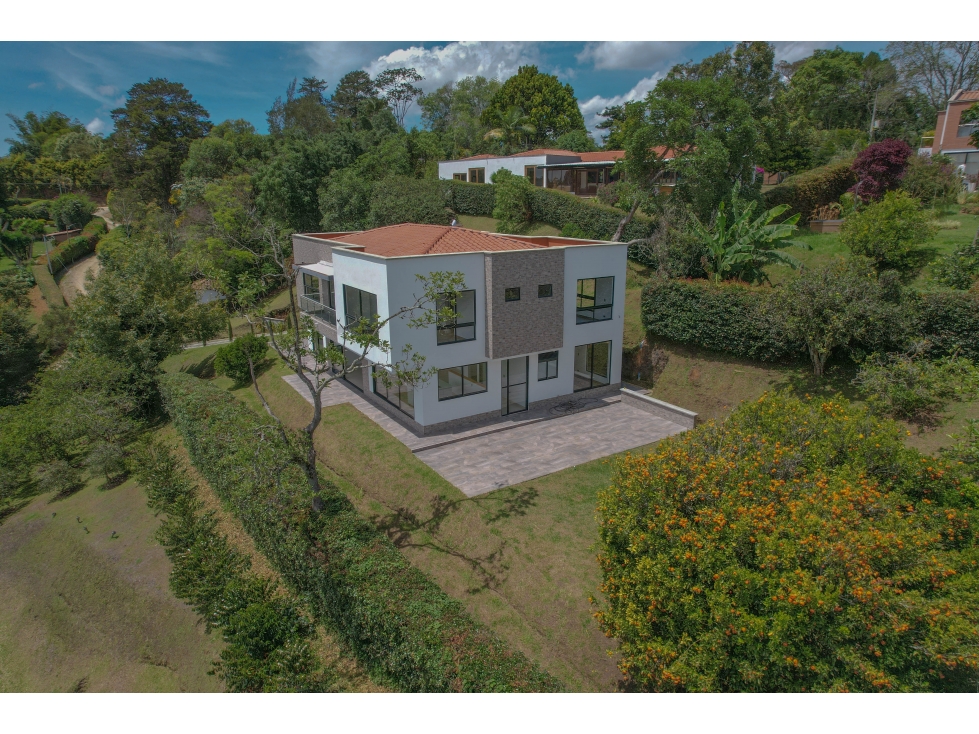 casa campestre de 4 habitaciones Rionegro en Unidad cerrada. — foto 2
