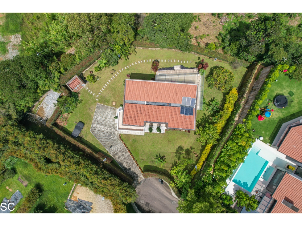ENVIGADO ESCOBERO BAJO, SIN RUIDO, NATURALEZA 4 HABITACIONES — foto 6
